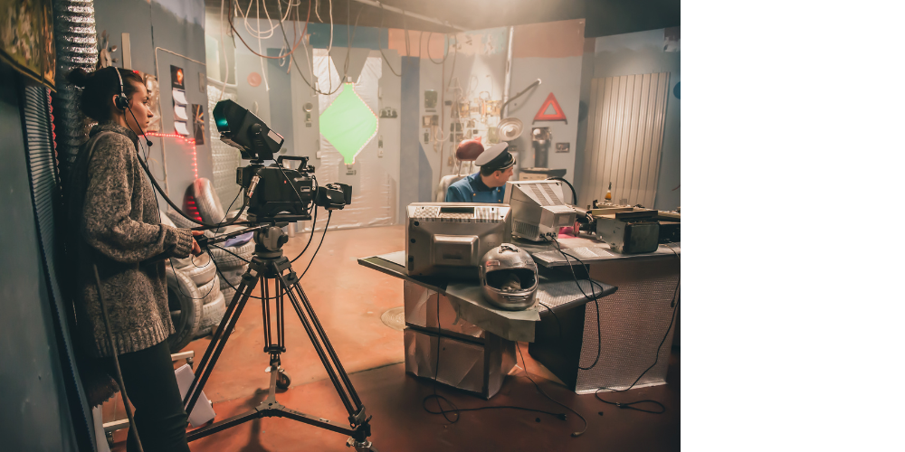 Kamerafrau hinter den Kulissen